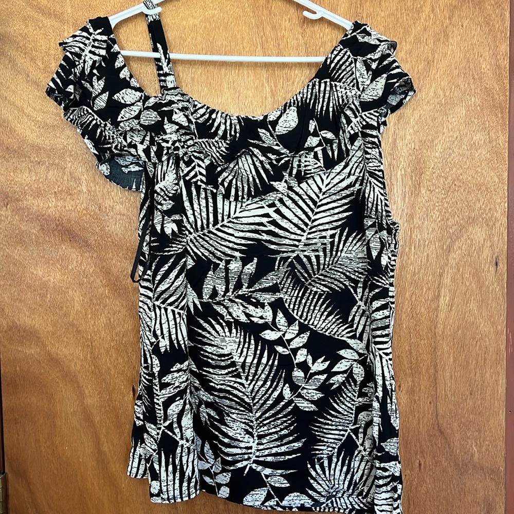 city-chic-off-the-shoulder-blouse Tropical Print
